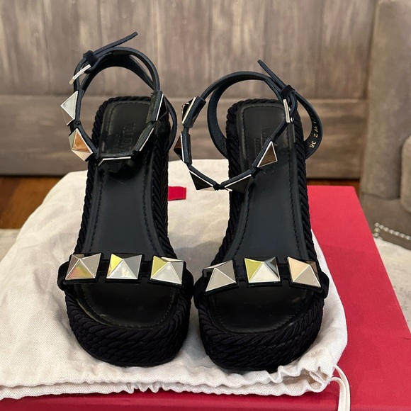 Valentino Garavani Black Macro Stud Espadrilles - Picture 5 of 13